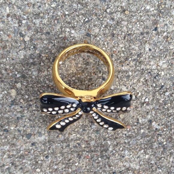 Betsey Johnson Jewelry - ‼️SALE‼️New Betsey Johnson Crystal Bow Ring! 🎀 Betsey Johnson Jewelry - ‼️SALE‼️New Betsey Johnson Crystal Bow Ring! 🎀