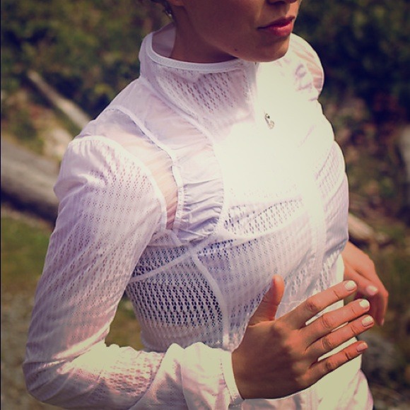 lululemon athletica Jackets & Blazers - ❤️ Lululemon Nothin To Hide Jacket ❤️