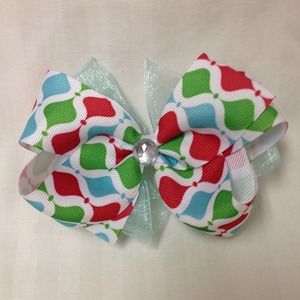 Hair bow