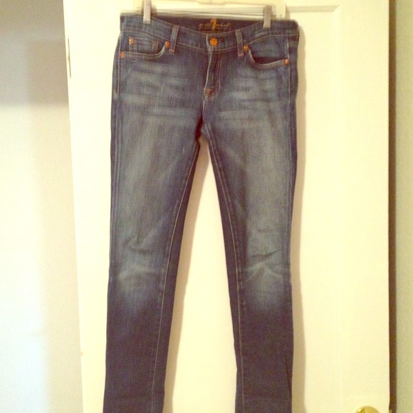 **SOLD** 7 for all mankind Roxanne skinny jeans 30