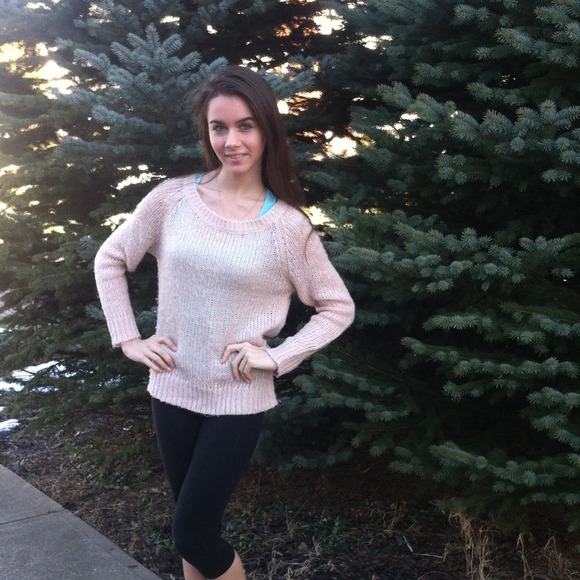 Warm cozy a little bit oversized sweater(: