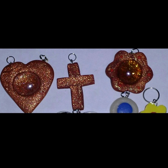 Hand made charms $3.00 for any 3 Or bundles/ trade - Picture 2 of 4