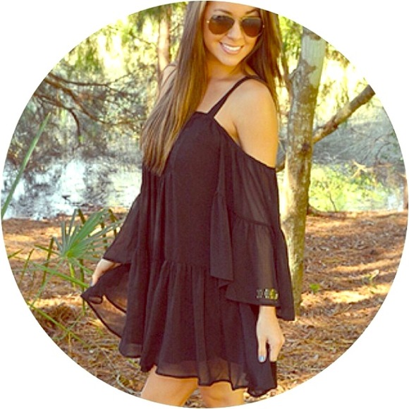Boutique Black Dress with tags still on!