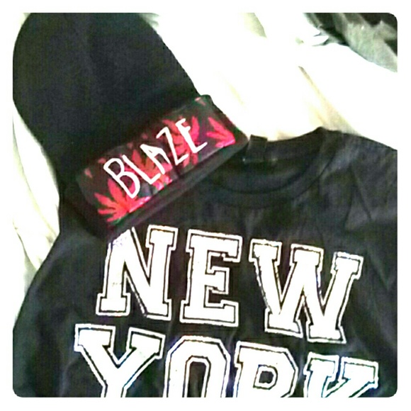 sold  🔥BLAZE🔥 red and black maryjane beanie