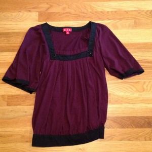 Black and fuscha  top