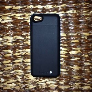 iPhone 5 Rechargeable Case
