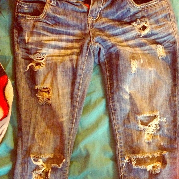 Distressed capris - Picture 1 of 1