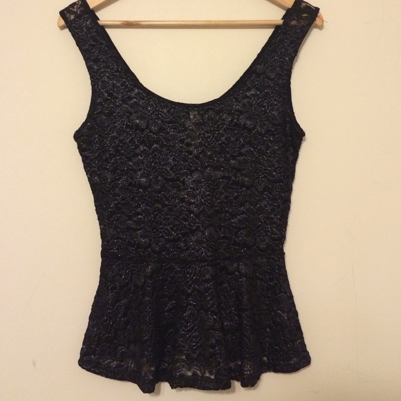 Gifted to a friend!!!!Black and silver lace peplum