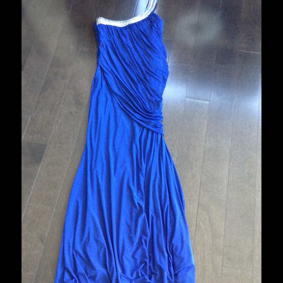J S Collections Dresses & Skirts - Stunning blue evening gown worn x1