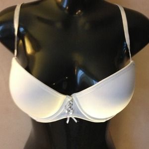 White bra, 36c