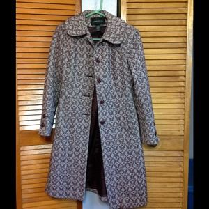Excellent condition printed purple/burgundy coat