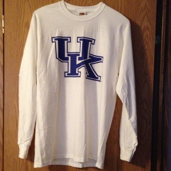 NWOT Long-sleeved T-shirt