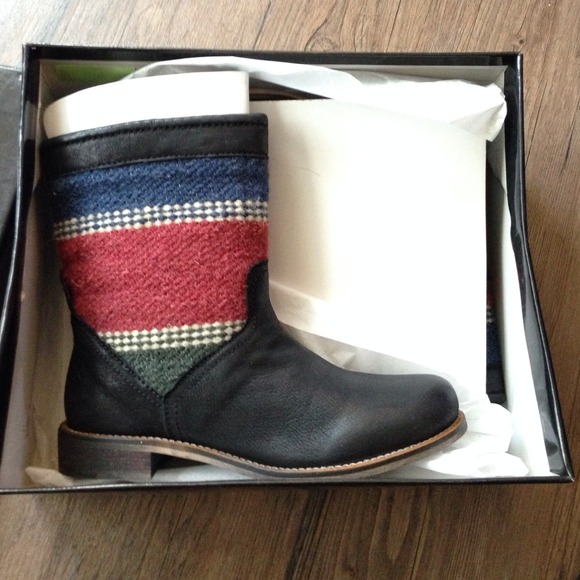 Seychelles native boot 7.5