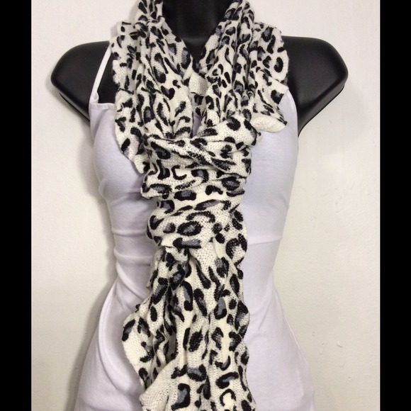 Scarf - Picture 1 of 1