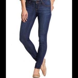 Old Navy Rockstar Super Skinny Jeans