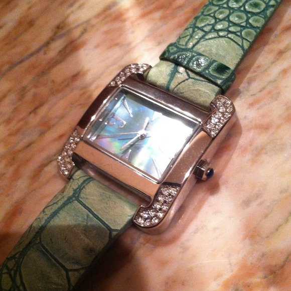 Need gift New watch japan movemnt stainless steel