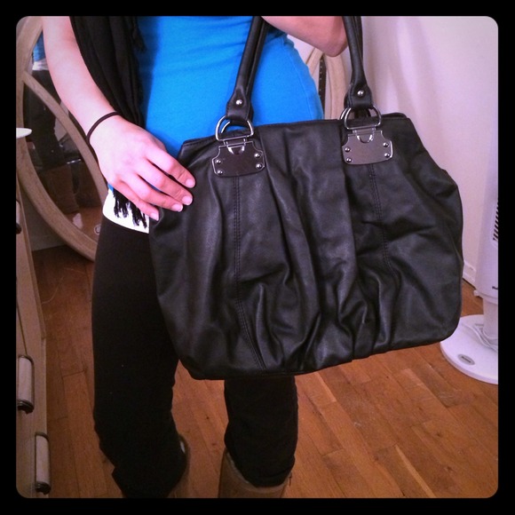 Black Aldo bag