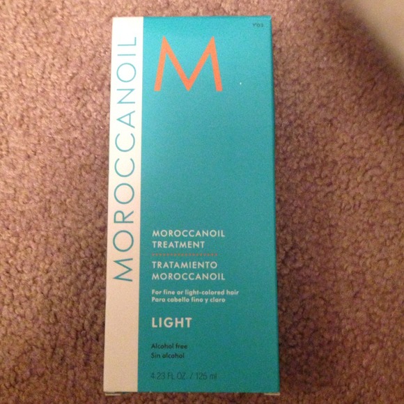 HOLD for jwaltz4 💗Moroccan Oil Light 4.23oz TRADE