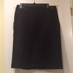 BUNDLE Banana Republic pencil skirt&LOFT necklace