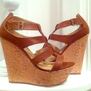 Chunky wedges