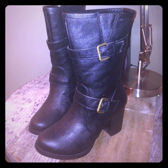 SALE! Brand new black motorcycle style boots!