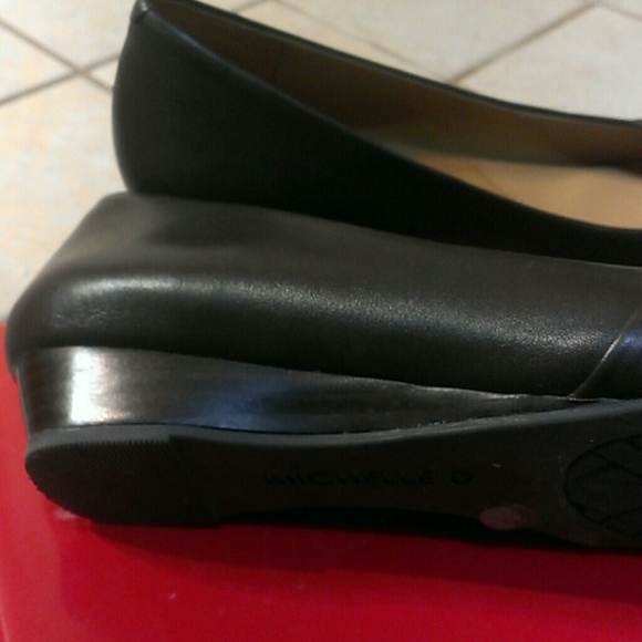 Michelle D "stacy" flats. - Picture 3 of 4