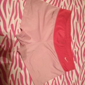 Nikefit pink spandex