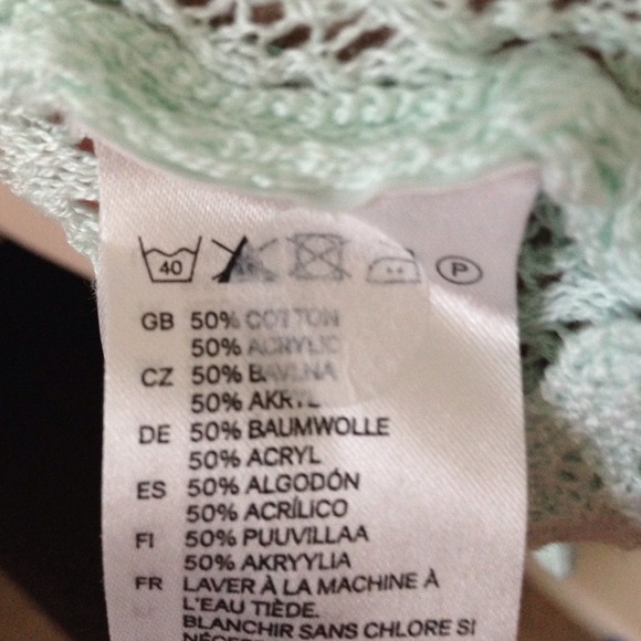 H&M Sweater - Picture 3 of 3