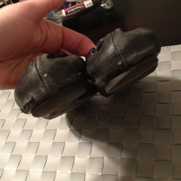 Authentic tory burch flats - Picture 3 of 4