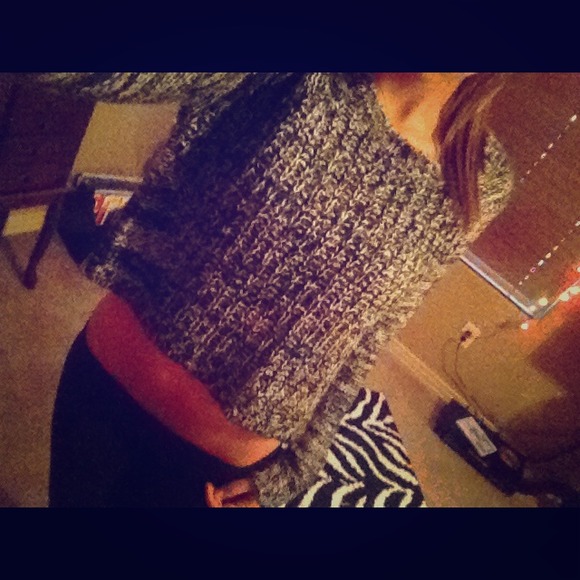 Pacsun sweater top NWOT