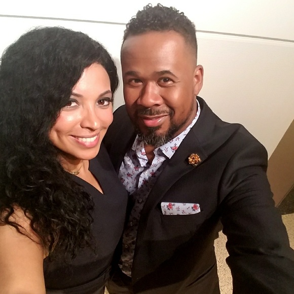 Meet #ShomariAkil your Seller & Buyer - Picture 5 of 8