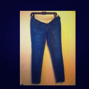 Jessica Simpson Maternity Jeans