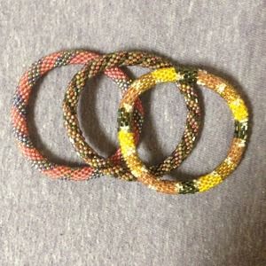 Lily and Laura bracket