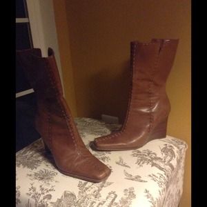 Caramel brown leather boots with stitching