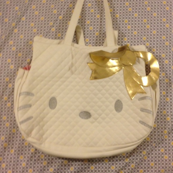 Hello Kitty Quilted purse