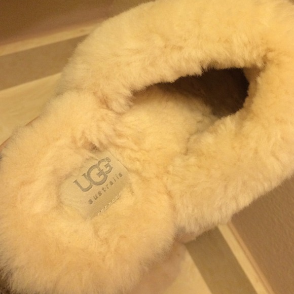 SOLD - Picture 3 of 4