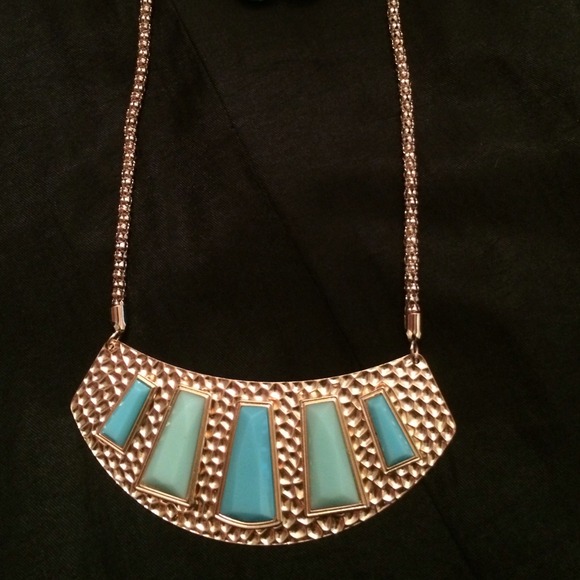 Fabulous Jewelry - ❌SOLD❌NEW Turquoise Mint Green Necklace + Earrings