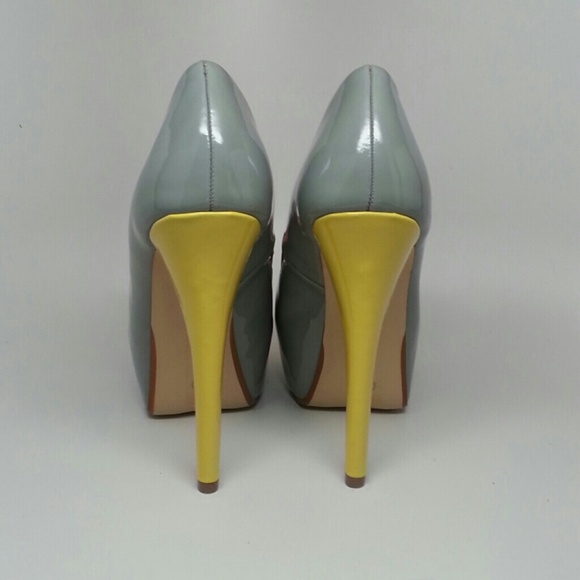 ☆SOLD☆CHINESE LAUNDRY PUMPS SIZE 9 - Picture 4 of 4