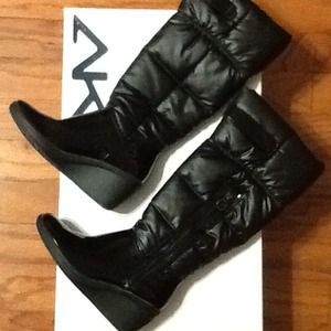 Anne Klein Sport Shoes - Warm, cozy Anne Klein Snow Boots Anne Klein Sport Shoes - Warm, cozy Anne Klein Snow Boots