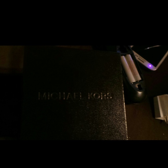 Mans micheal kors watch - Picture 3 of 3