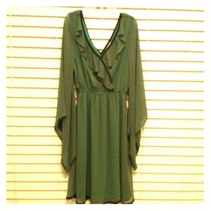 YA green flowy dress
