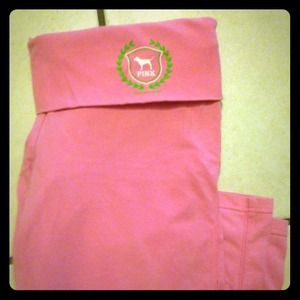 🚫🚫 SOLD 🚫🚫🎀 VS PINK YOGA PANTS 💋