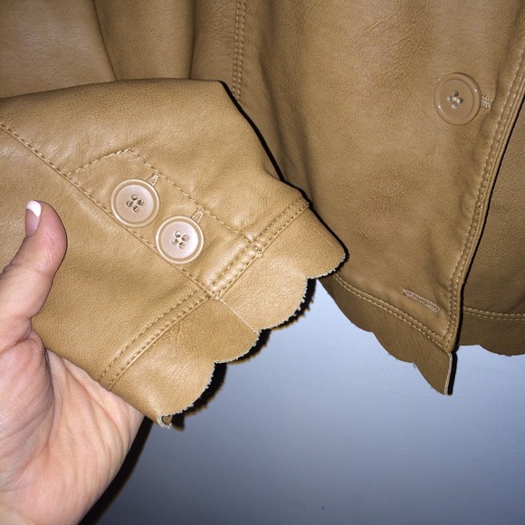 🔸Plus Size Jacket🔸 - Picture 4 of 4