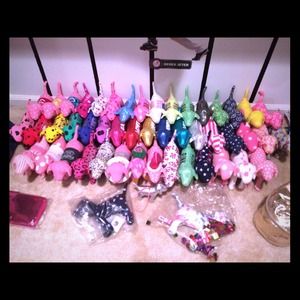 VICTORIAS SECRET PINK MINI DOGS RARE LOT SET