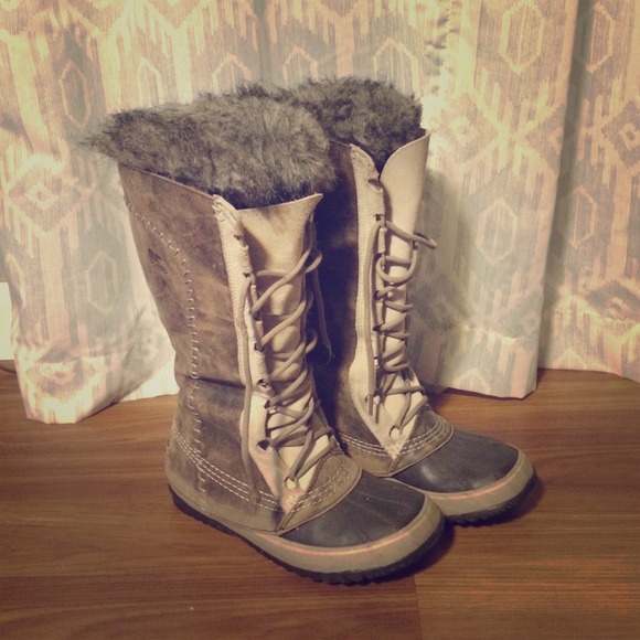 Sorel Cate the Great Boots Tusk/Stone color