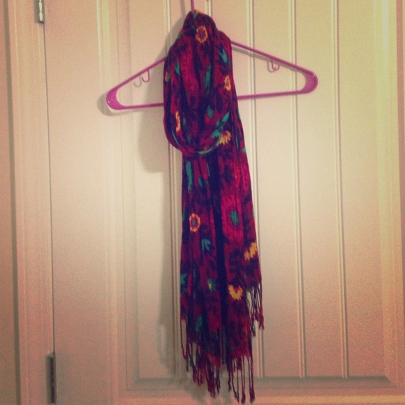 Pretty floral scarf