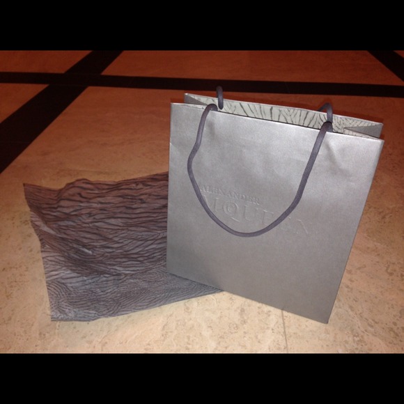 Authentic Alexander McQueen bag and packing stuff