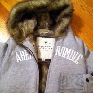 WOMENS ABERCROMBIE HOODED JACKET