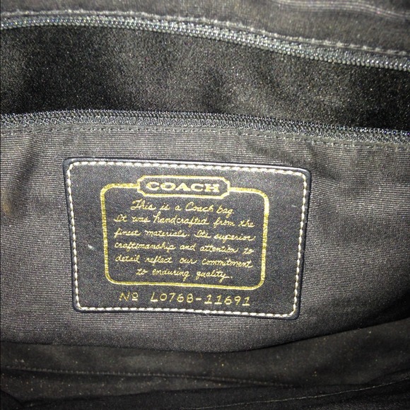Authentic coach bag - Picture 3 of 3