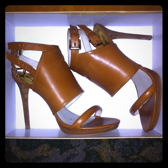 ❌Sold❌Michael Kors heels
